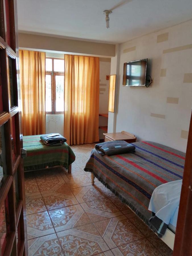 Hostal Dulzura Caraz Bagian luar foto