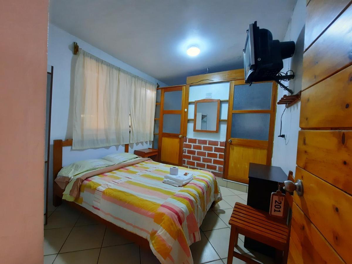 Hostal Dulzura Caraz Bagian luar foto