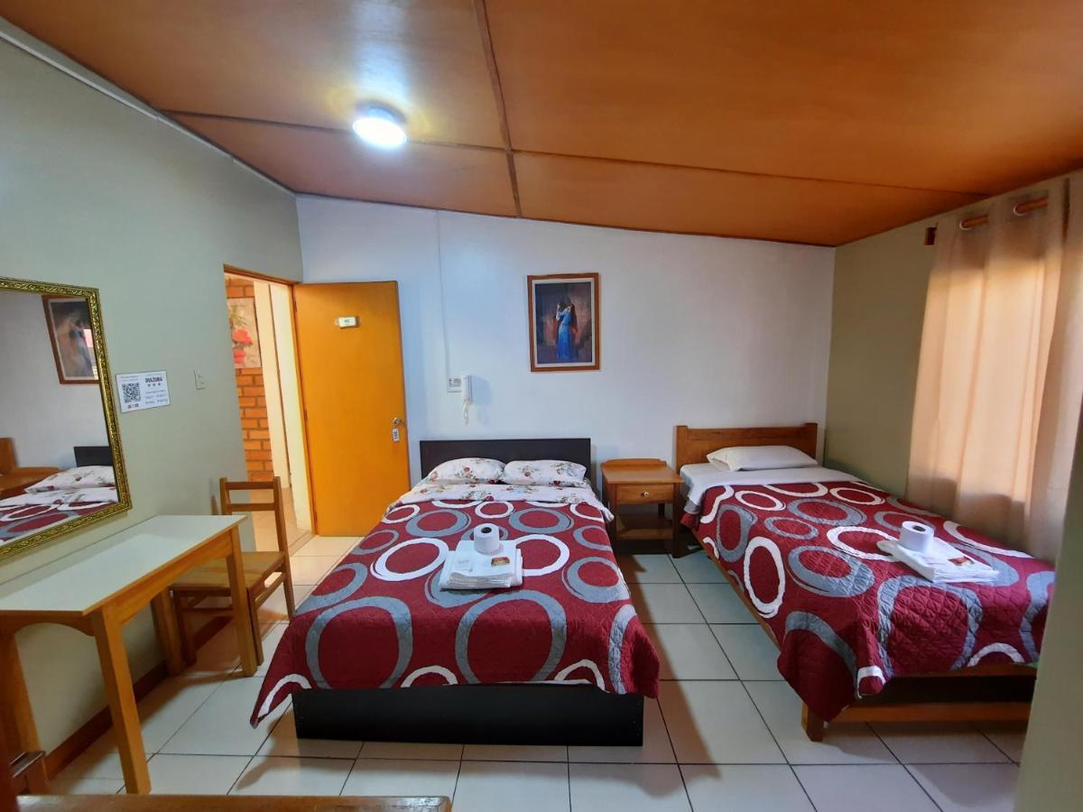 Hostal Dulzura Caraz Bagian luar foto